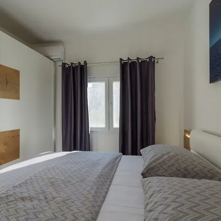 아파트 Apartman Litus